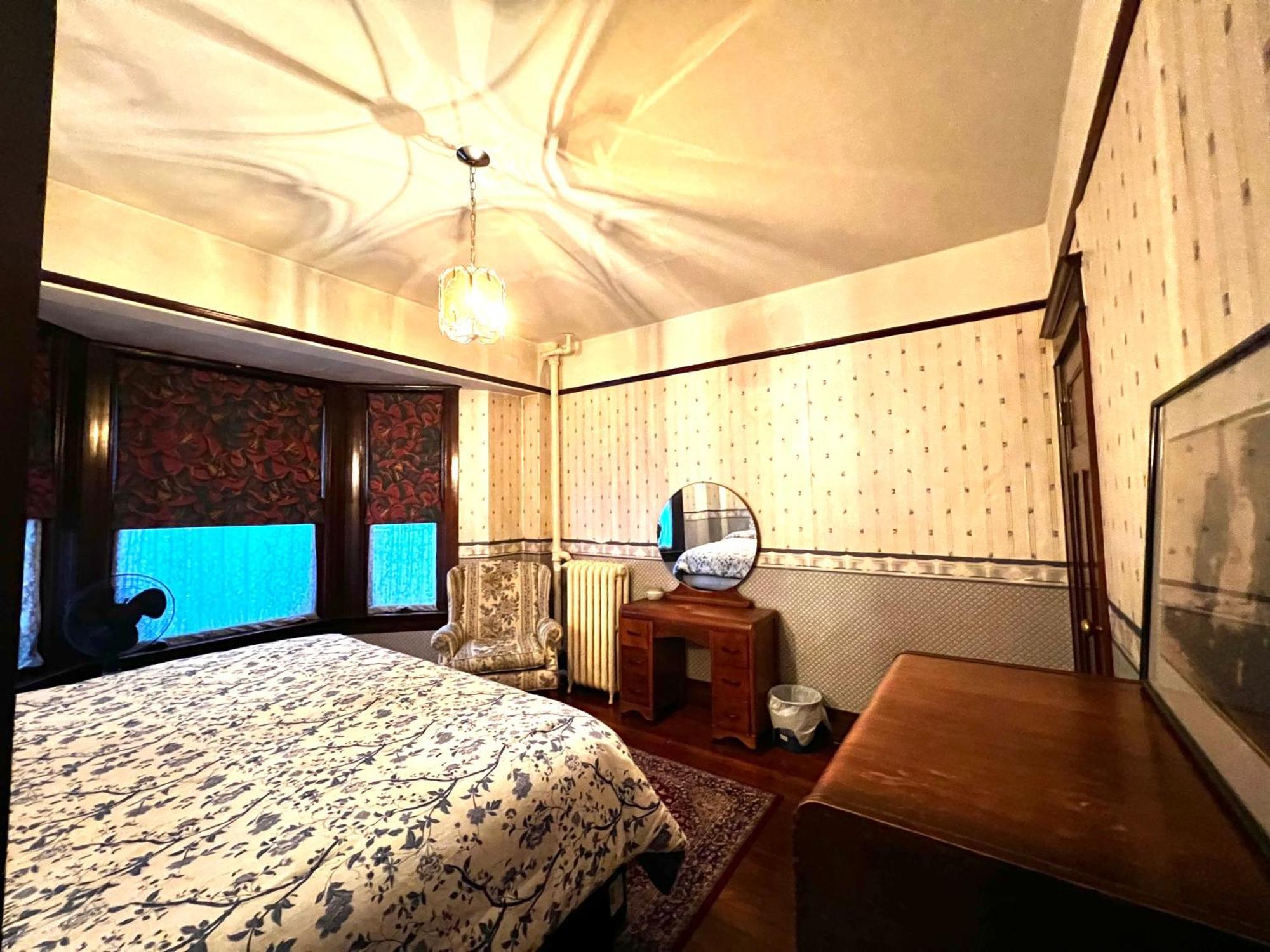 ניו ווסטמינסטר Arundel Mansions Hotel מראה חיצוני תמונה