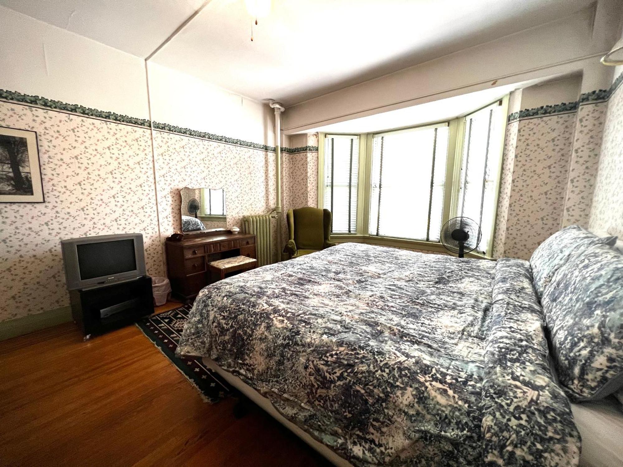 ניו ווסטמינסטר Arundel Mansions Hotel מראה חיצוני תמונה
