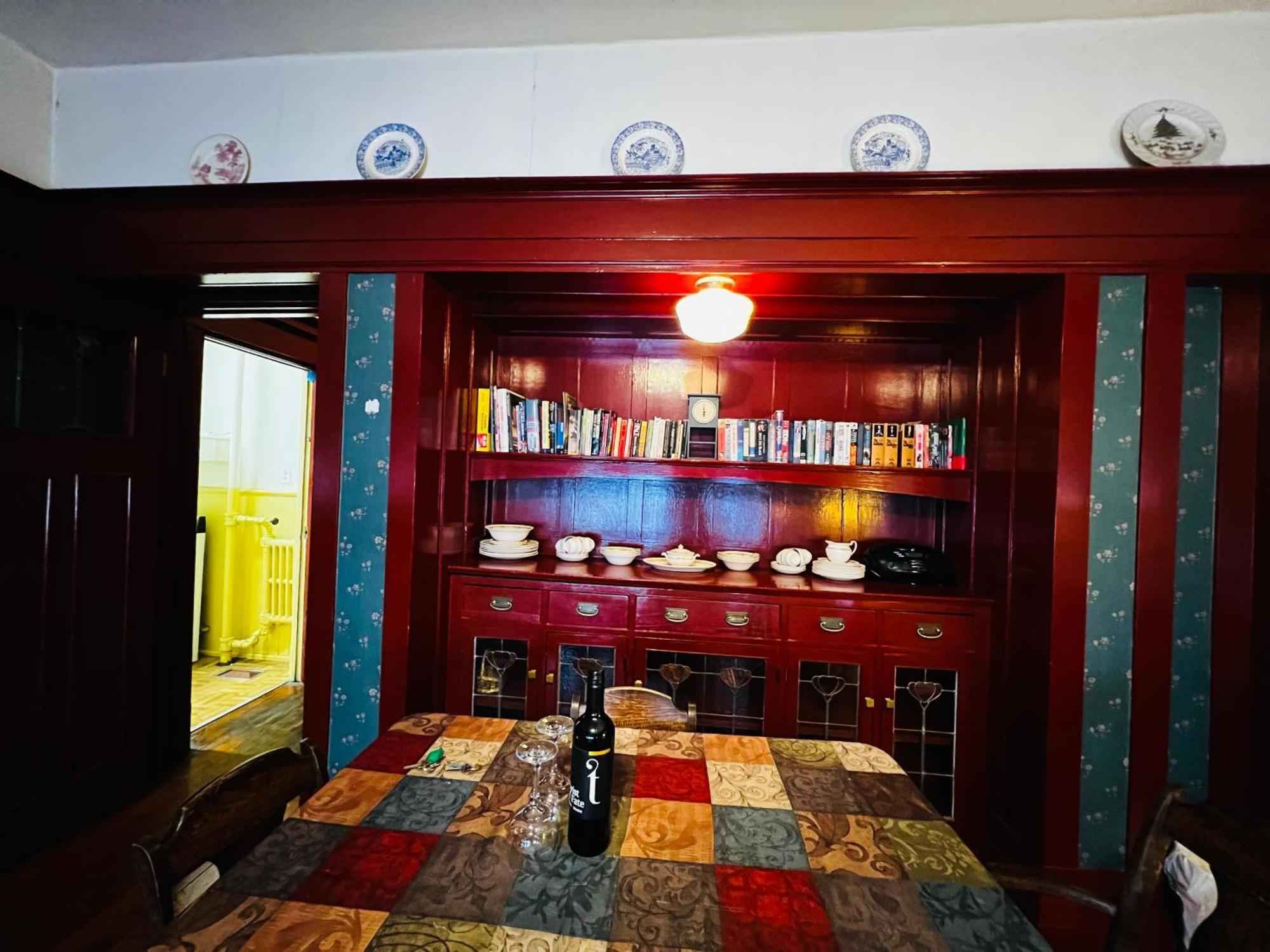 ניו ווסטמינסטר Arundel Mansions Hotel מראה חיצוני תמונה